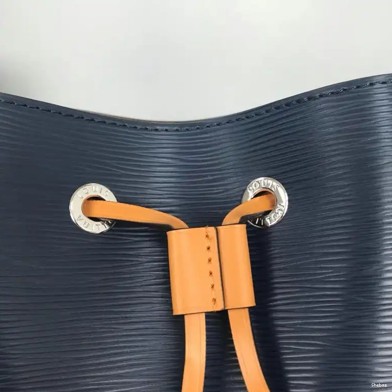 Bags LV 19T1L0025 0530